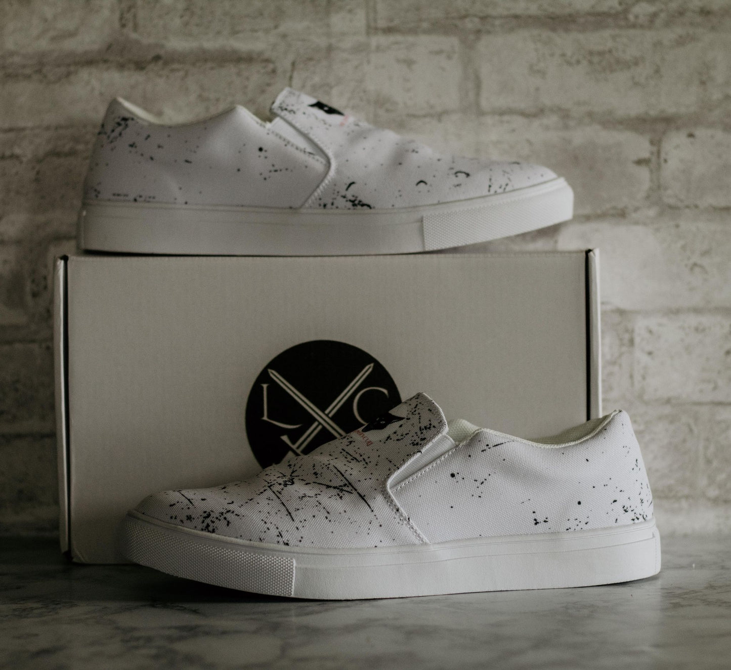 LC1 canvas shoes